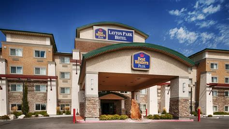 Layton hotel - Best Western Plus Layton Park Hotel is a 2.5-star stay that also offers this upgraded class of accommodations. A combination shower and tub and a TV help make it a great base for your Layton trip. Once you’ve checked in and unpacked your bags, there are lots of family-friendly attractions to discover around Layton. 